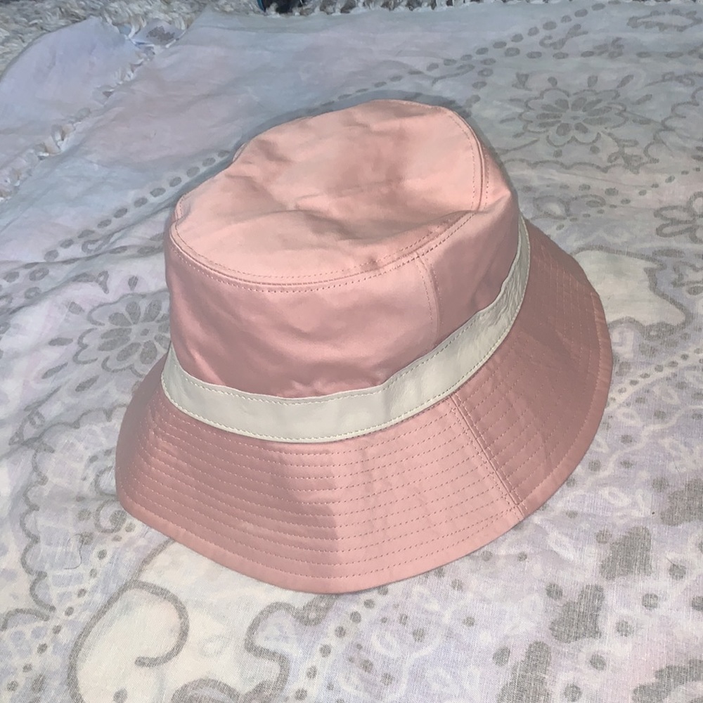 Coach Leather Trim Pink White Bucket Hat Summer - Picture 5 of 8